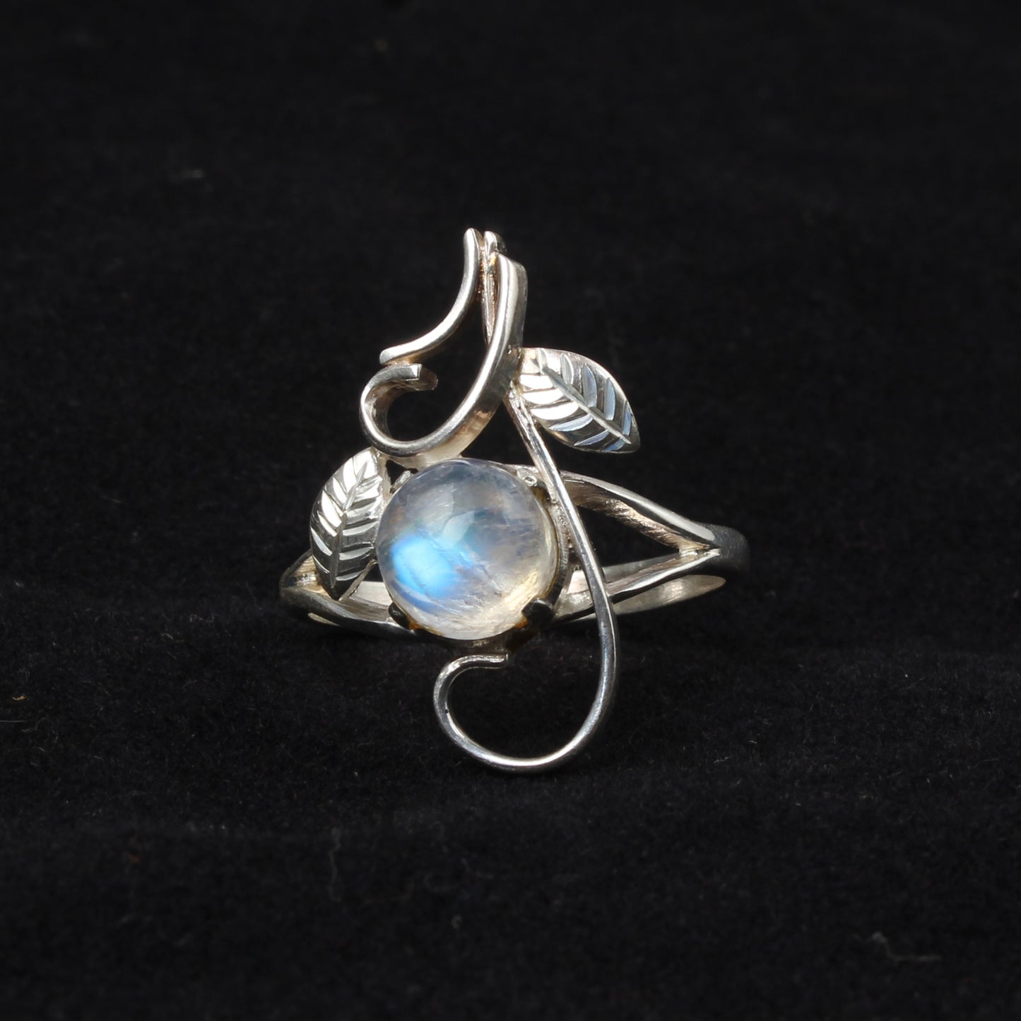 Designer Leaf Rainbow Moonstone Ring 925 Sterling Silver Natural Round Gemstone Prong Setting Ring