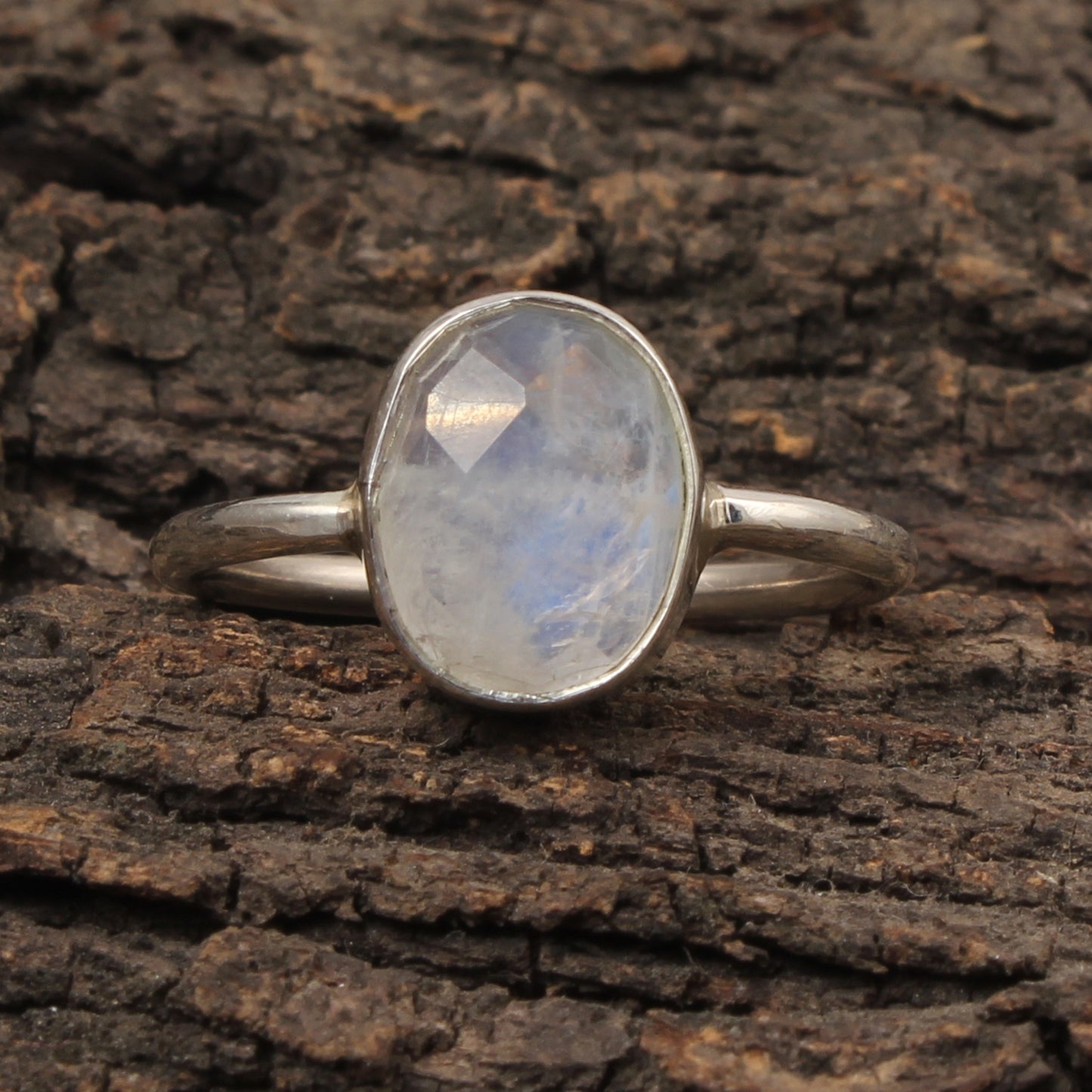 Faceted Rainbow Moonstone Ring 925 Sterling Silver Natural Oval Gemstone Ring