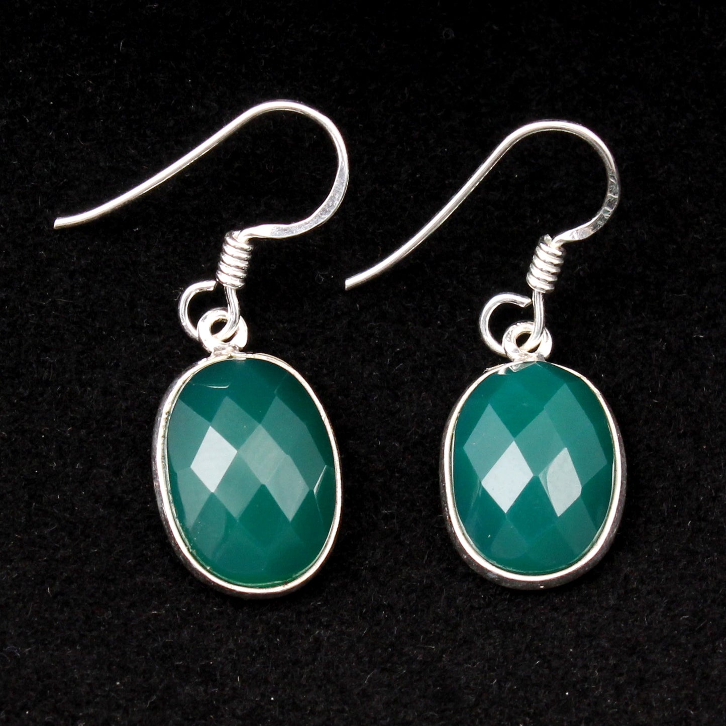 Green Onyx Earrings Oval Shape 925 Sterling Silver Dangle Jewelry
